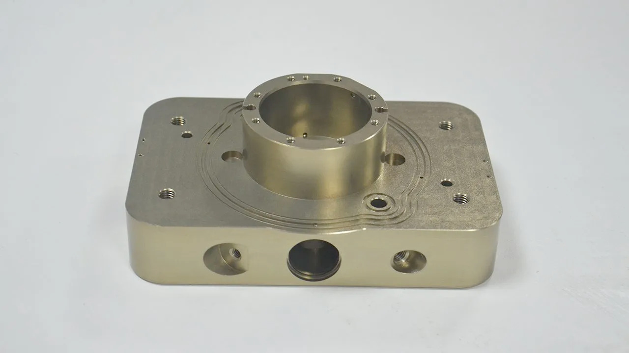 Peça de usinagem CNC